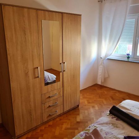 Apartamento Apartman Antea Šibenik Exterior foto