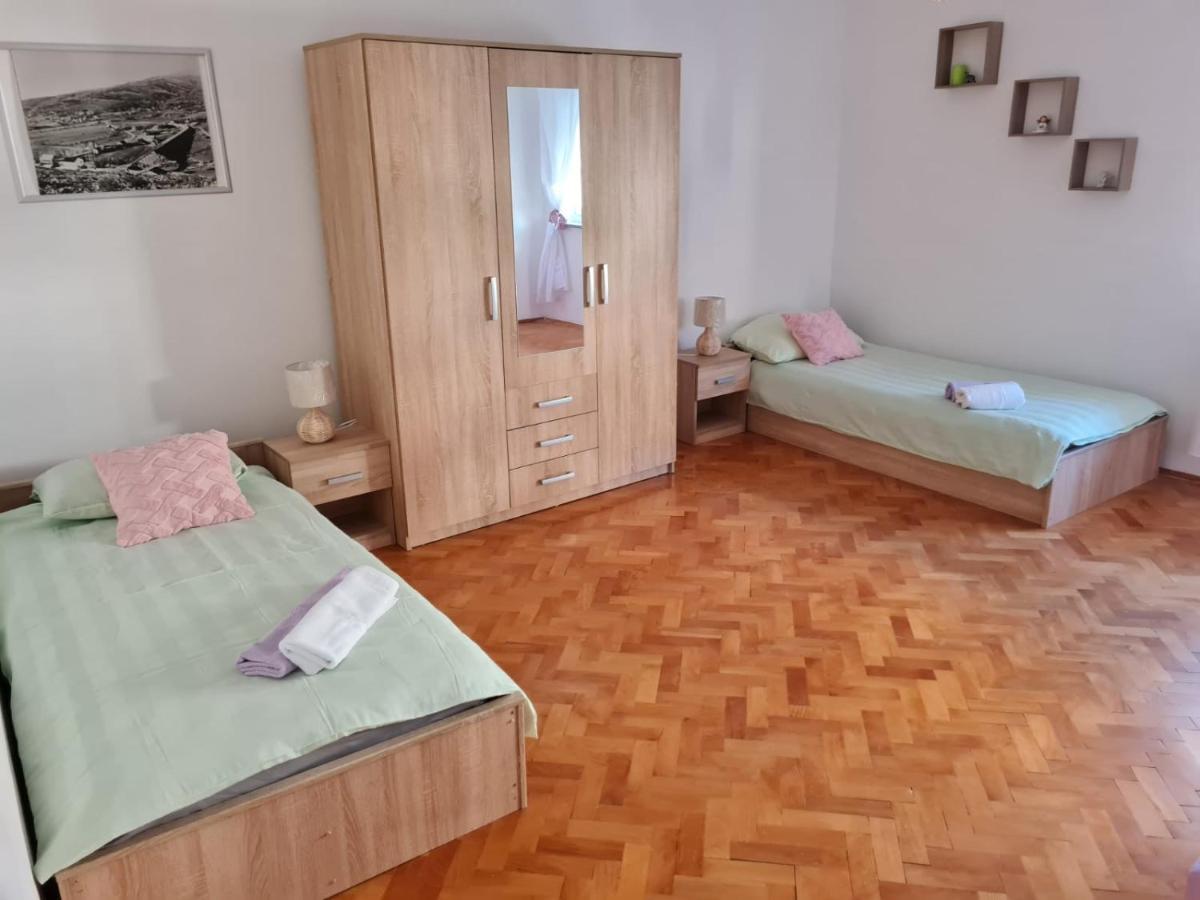 Apartamento Apartman Antea Šibenik Exterior foto